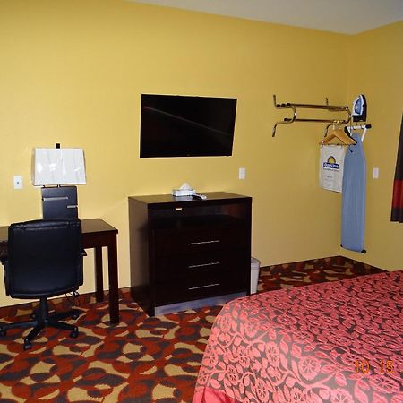 Days Inn & Suites By Wyndham El Dorado Zimmer foto